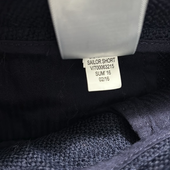 Banana Republic Navy Sailor Cotton Short with gold front buttons waist 33” - Picture 12 of 13